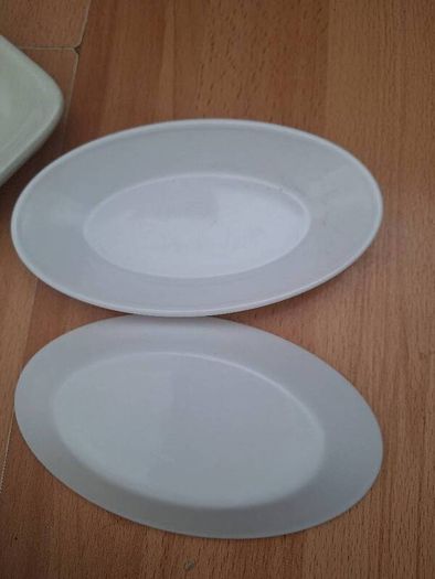 Ceramic Serving Trays/Dish x 4 all for 14.00euro .. Price Drop