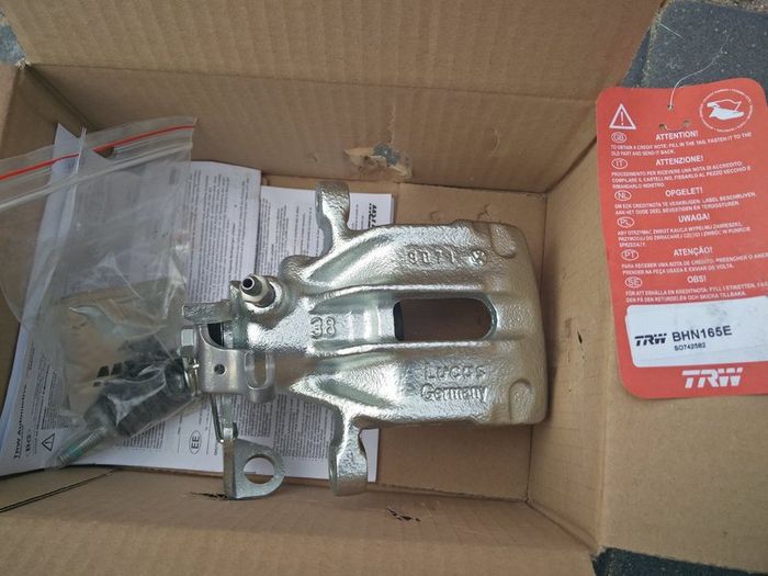 Rear Axle Right, Brake Caliper for Seat Alhambra, Ford Galaxy, VW Sharan
