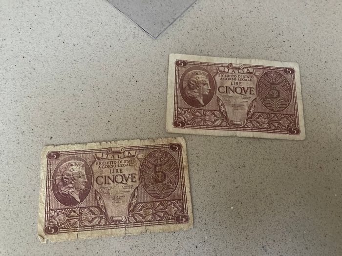 Italy! 5 Lire Banknotes Lot