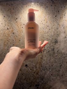 OUAI anti-frizz creme