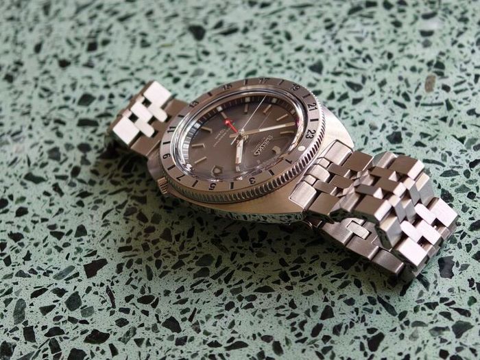 Seiko SPB411 navigator timer reissue