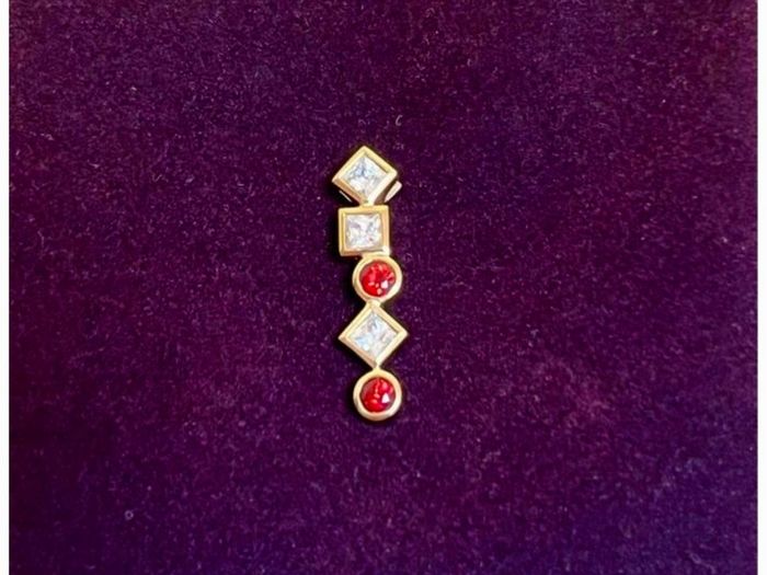 9ct gold & Gemstones pendant
