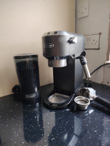 Delonghi Coffee machine and Coffee grinder