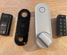 Yale Linus L2 Smart Lock + Smart Keypad -- excellent condition, approx. 6 months old.