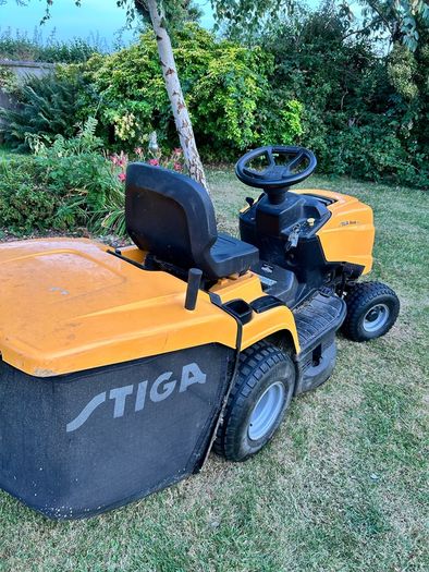 Stigma Estate 3084H Ride On Mower