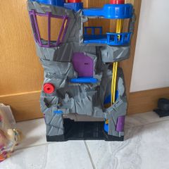 Batman Tower