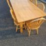 Table and chairs Image 2