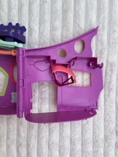 LPS Littlest Pet Shop Clubhouse Tree House Used Please see photos