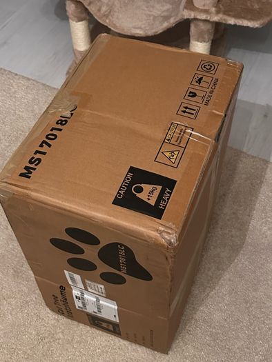 XXL Large Cat Tree  Cat Tower Brand New in Box