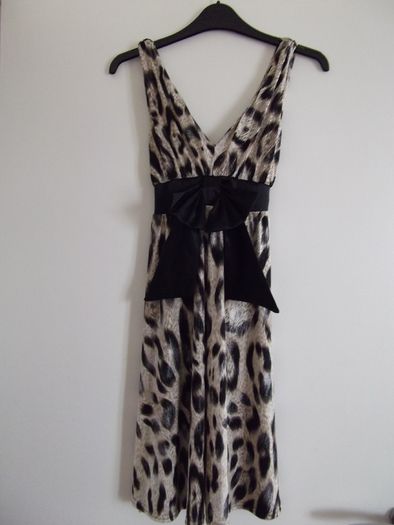Lovely NEW dress
