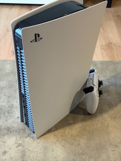 Playstation 5 - PS5 - Disc Model