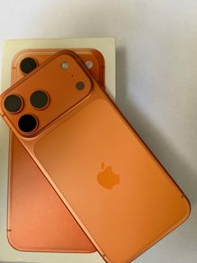 iPhone 17 pro max 256gb cosmic orange