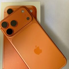 iPhone 17 pro max 256gb cosmic orange