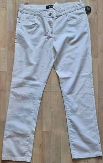 White Jeans