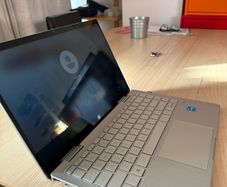 Laptop