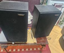 pioneer speakers  and stereo amplifier
