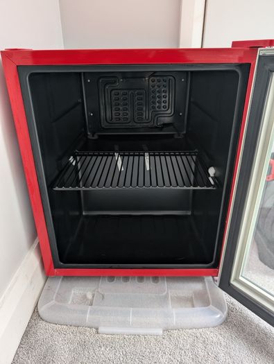 Mini fridge