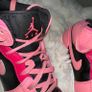 Air Jordan 1 Mid Gs Coral Chalk Trainers Image 5
