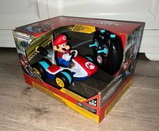 Mario Kart Anti-Gravity Mini RC Racer