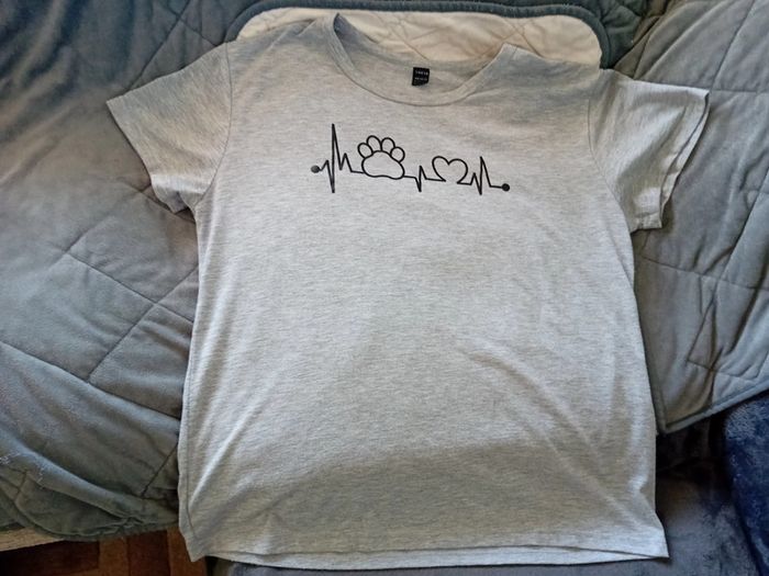 Women's T-shirts