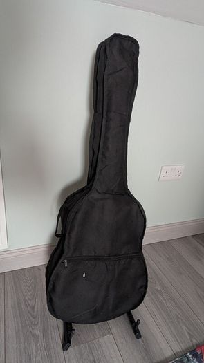 Classical guitar Messina