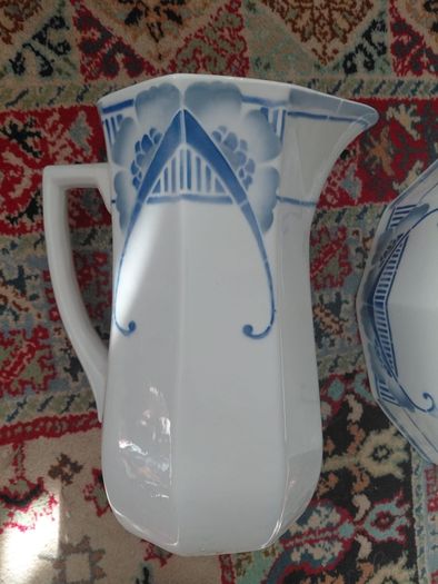 Antique French wash basin and pitcher jug by Ceranord St Amand early 1900s