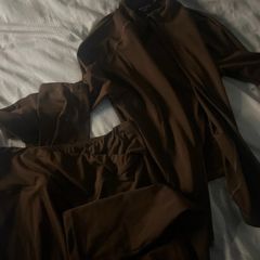 Pretty little thing gym set leggings and zip top
