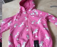 Dunnes  Stores  Baby Girls Zip-Up  Hoodie.   Age 18-23 Months.   B.N.W.T.