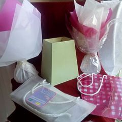 Flower arrangement bundle