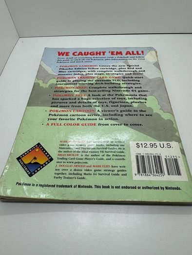 pokemon book guide vintage (1999)