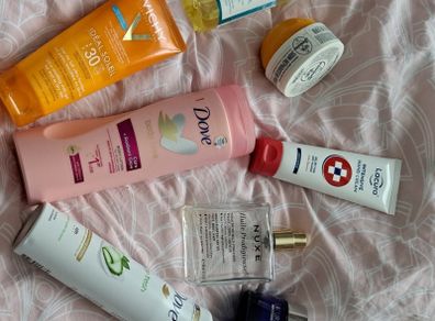 Beauty Bundle..Sol de Janeiro, Nuxe, Dove etc