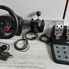 Logitech G29, pedals & shifter