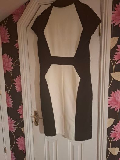 Size 16 dress.