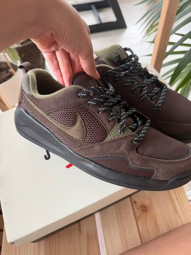 Jordan cmft era 10uk 45eu Trainers