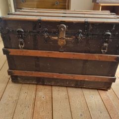 Chest Trunk