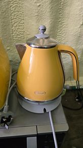 delongi kettle and toaster