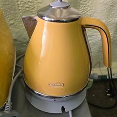 delongi kettle and toaster