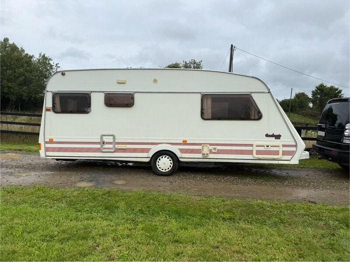 5 berth Fleetwood Caravan