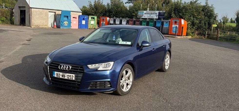 2016 Audi  A4