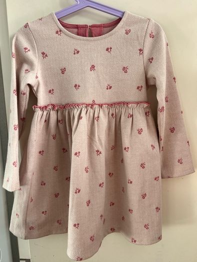 Bundle of Girls Dresses 3-4 years