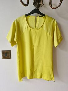 Ladies Short sleeve top (River Island)