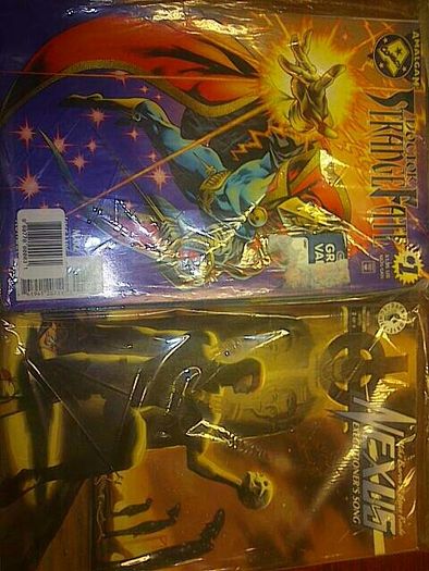 For sale family pack of New comics all factory sealed so new