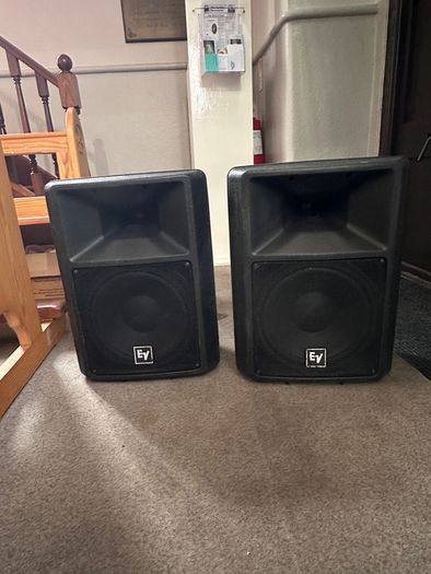 2x EV SX300 speakers