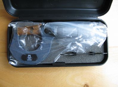 Moore & Wright 0-25mm External Micrometer