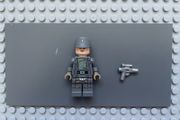 lego Star Wars sw0919 Tobias Beckett minifigure- Imperial Mudtrooper Disguise, Imperial Officer Cap