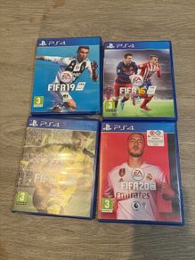 FiFA Ps4  game bundle