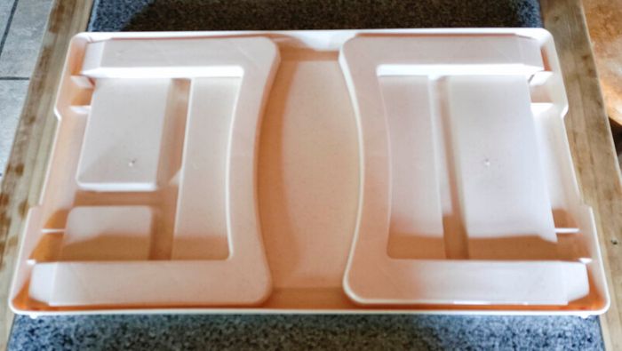 Plastic Lightweight Foldable Serving Tray (used).