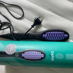 Dafni hair straightener