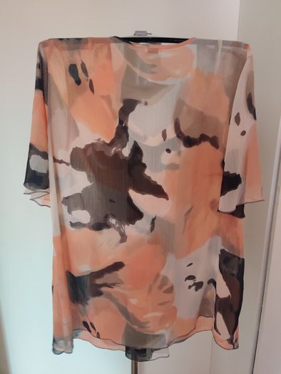 Atelier  v-neck transparent short sleeve blouse size UK18 EU46 Postage included