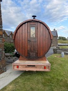 Premium mobile Barrel Sauna on trailer